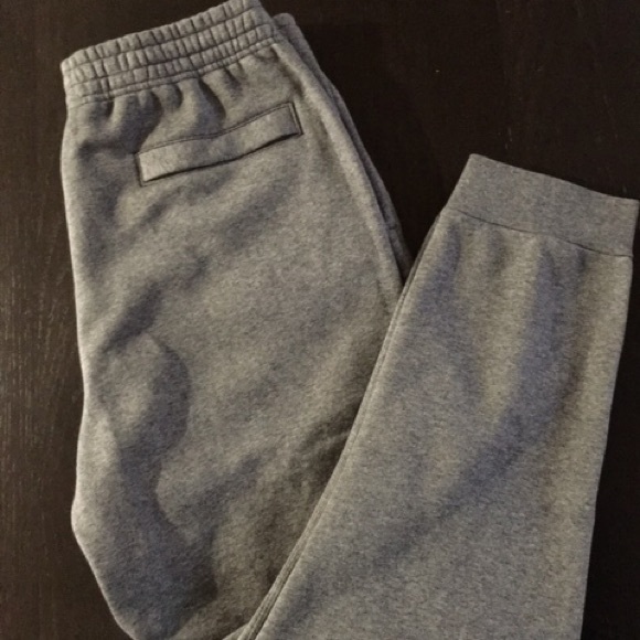 Men’s Nike Joggers sweats - Picture 3 of 5